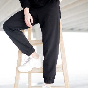 Долнище с ластик и джобове