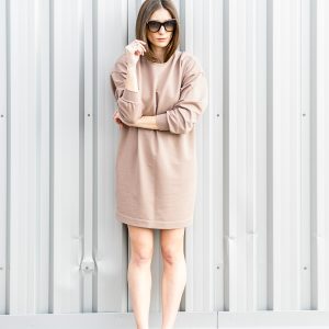 Рокля с дълъг ръкав и джобове